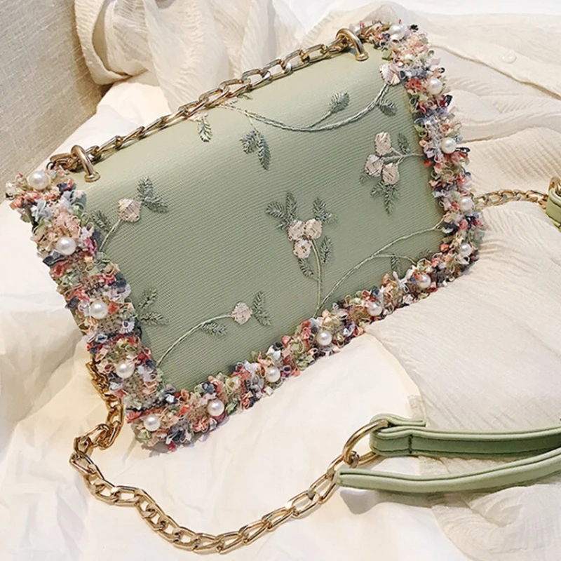 

Cow Leather Flowers Messenger Small Bag Women Chain Shoulder Bag Exquisite Durable Ladies Messenger Bags