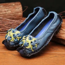 Новые модные милые туфли ручной работы с цветами; женские туфли на мягкой плоской подошве с цветочным принтом; повседневные сандалии; обувь из натуральной кожи в народном стиле