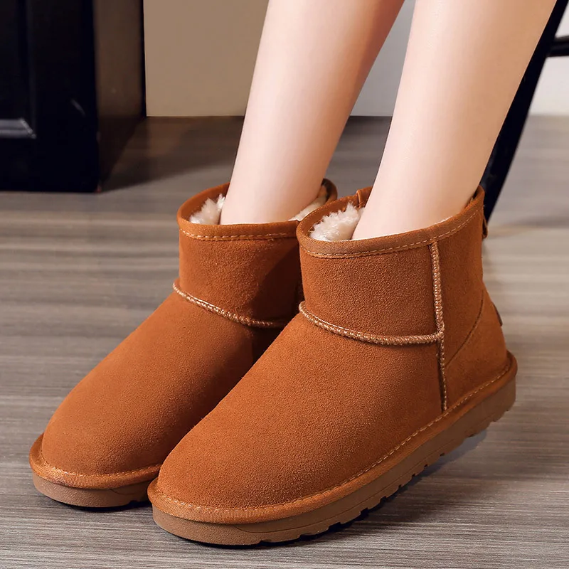 Snow Boots Australia Boots Ladies New Velvet Thick Winter Women's Shoes Leather Warm Snow Cotton Shoes Wild Casual Boots Women - Цвет: 54