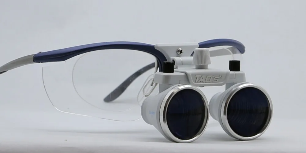 insert lens with glasses