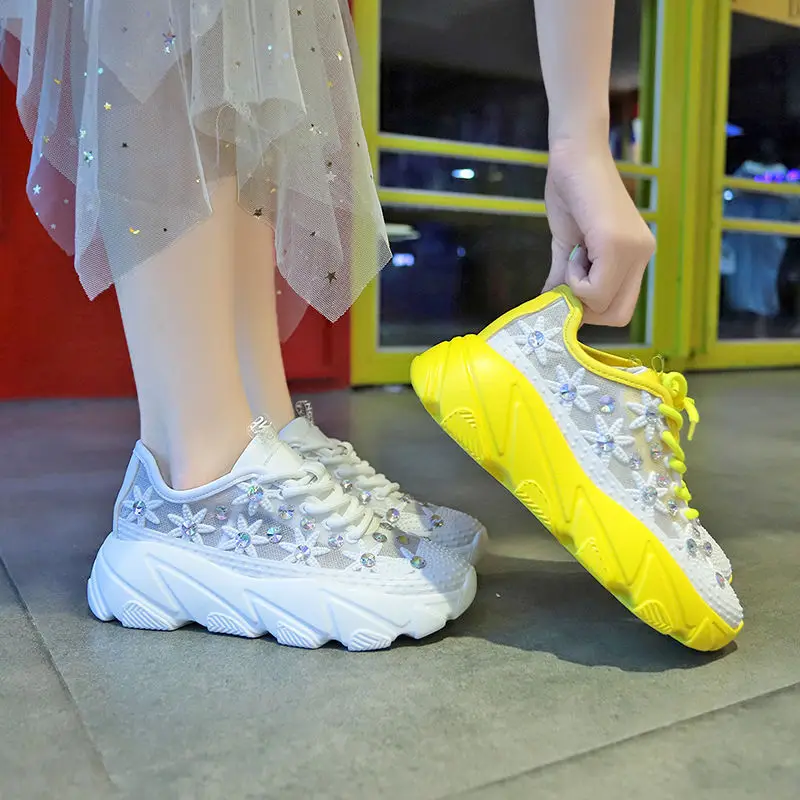 

YOUBROER Loafers Women's Shoes New Mesh Surfacing Platform Platform Wedge with Hollowed-out Lace Sneakers Small White Shoes