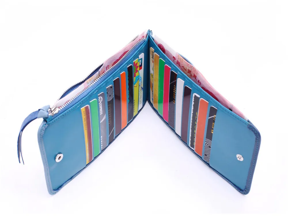 2881527587_1537351423