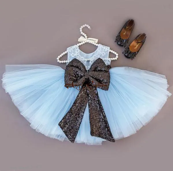 Sky blue sheer lace baby dress with black sequins bow tulle flower girl dresses for infant 1 year birthday party summer frocks Sky blue sheer lace baby dress with black sequins bow tulle flower girl dresses for infant 1 year birthday party summer frocks