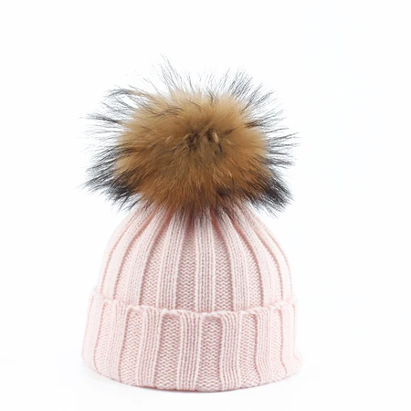 Большой Мех Pom pom Beanie шапки дети девочки мальчики теплая вязаная зимняя детская шапка настоящий енот шапка с меховым помпоном - Цвет: Розовый