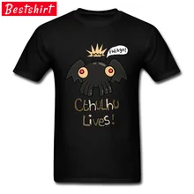 Camisetas Hello Cthulhu Lives de cuello redondo para hombre, nueva camiseta gráfica bonita personalizada, camisetas y Tops de manga corta, camiseta divertida Popular