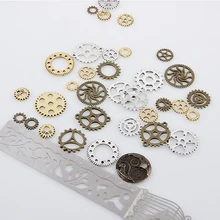 2017 New Arrival 50g Steampunk Cyberpunnk Mix Gear Cogs Watch Parts Pendant Alloy Metal DIY Accessory Jewelry Creative Fashion