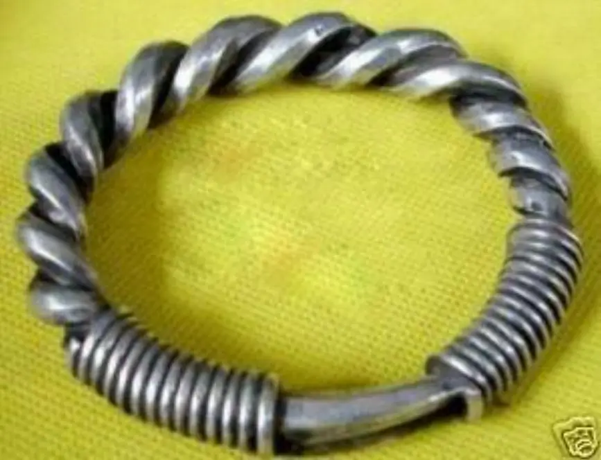 

TIBET SILVER CUFF MEN'S BRACELET AAA+0088
