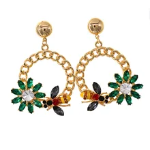 2018 Fashion Hoop Earrings For Women Bijoux Elegant Crystal Flower Petal Alloy Circle Round Earrings Charm Gold Color Brincos vivilady fashion 5pairs circle round hoop earrings women gold color heart queen rose crystal hiphop brincos boho jewelry gifts