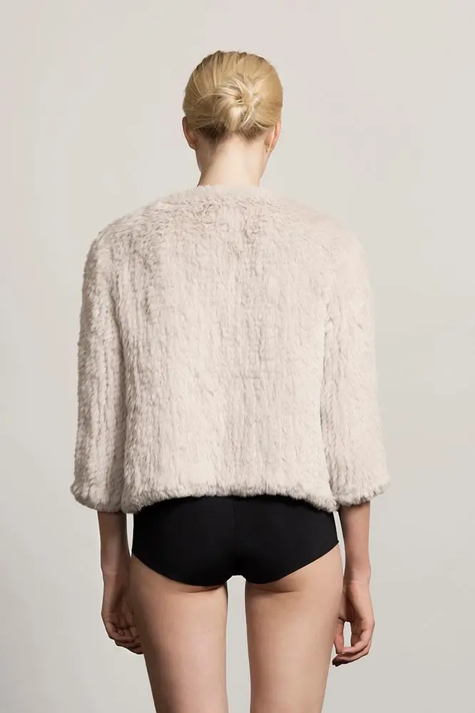 Lola-Back