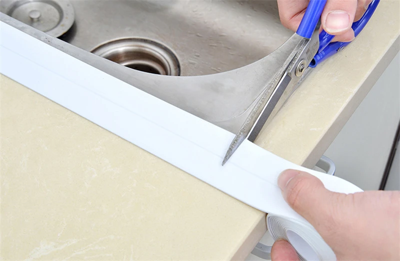 3.2mx2.2cm Waterproof Mold Proof Adhesive Tape Durable Use 1 ROLL PVC Material Kitchen Bathroom Wall Sealing Tape