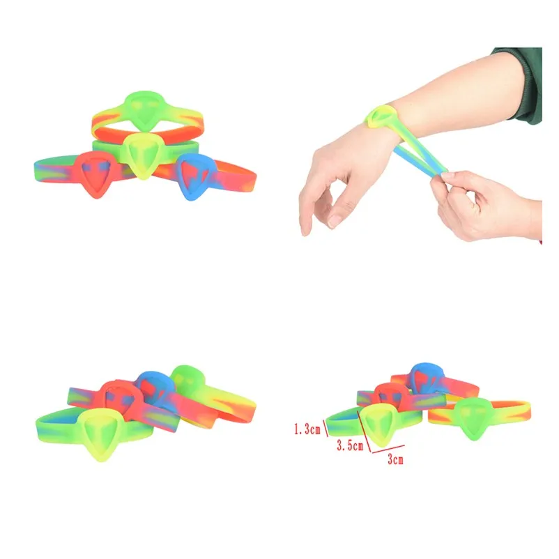 

Gmarty 1pcs Guitar Picks Water proof Bracelet Picks wrist strap Pick bag guitarra picks ring 3.5cm x 3cm x 1.3cm