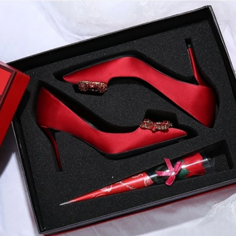 

Silk Women Pumps Wedding Shoes Gift Box Rhinestone High Heels Wine Red Blue Sexy Women Heels Shoes Ladies Shoes Valentine's Day