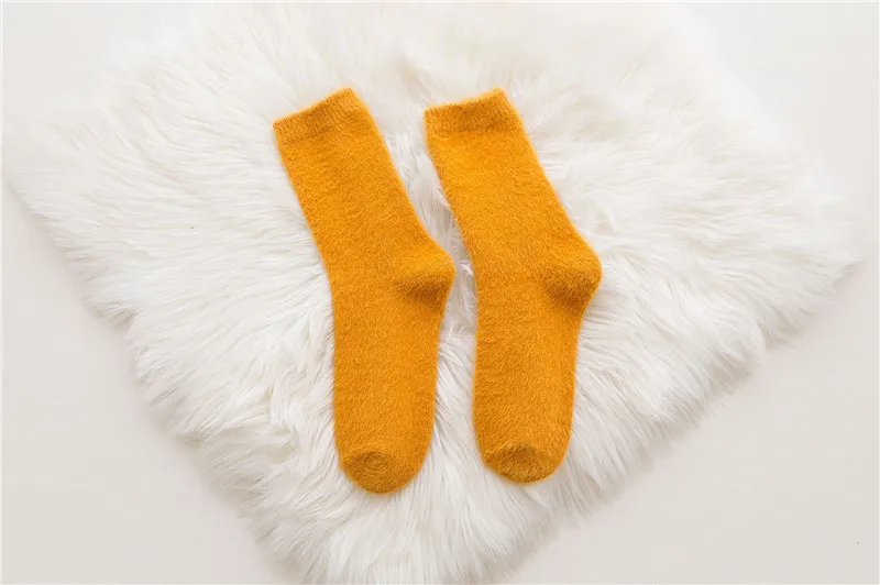 CHAOZHU зимние теплые носки Женские однотонные розовые/желтые/черные/оранжевые плотные не скатываются Высокое качество имитация норки носки