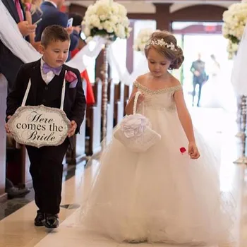 

Cute Flower Girls Dresses Hand Made Flowers Crystal Cap Sleeve Big Bowknot Kids Prom Gowns Little Girl's Dress for Wedding Party