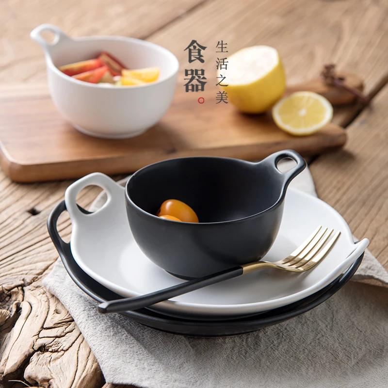 

Lototo Japanese ceramic plate Western-style food tray scrub ears dish salad steak dish fruit dish dish
