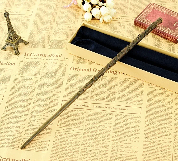 Kaufen 2018 metall Core HP Magische Stab Neueste Qualität Deluxe COS Hermine Zauberstäbe Stick mit Geschenk Box Verpackung