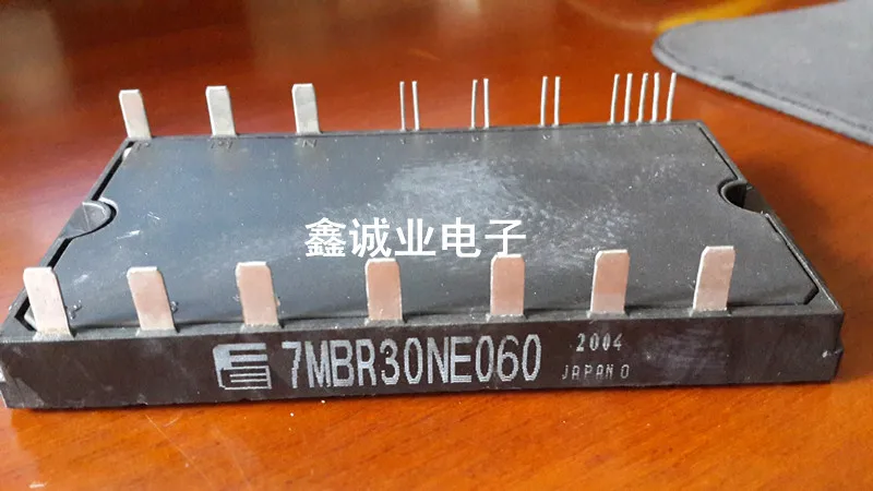 

7MBR30NF060 7MBR30NF060 7MBR50NE060 100% genuine IGBT inverter module
