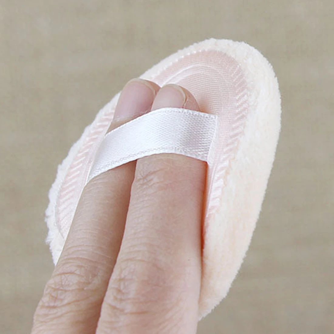 

Dry Use Facial Cosmetic Makeup Foundation Sponge Face Body Powder Puff with Ribbon Pure Cotton 6PCS Women Beauty Round Soft