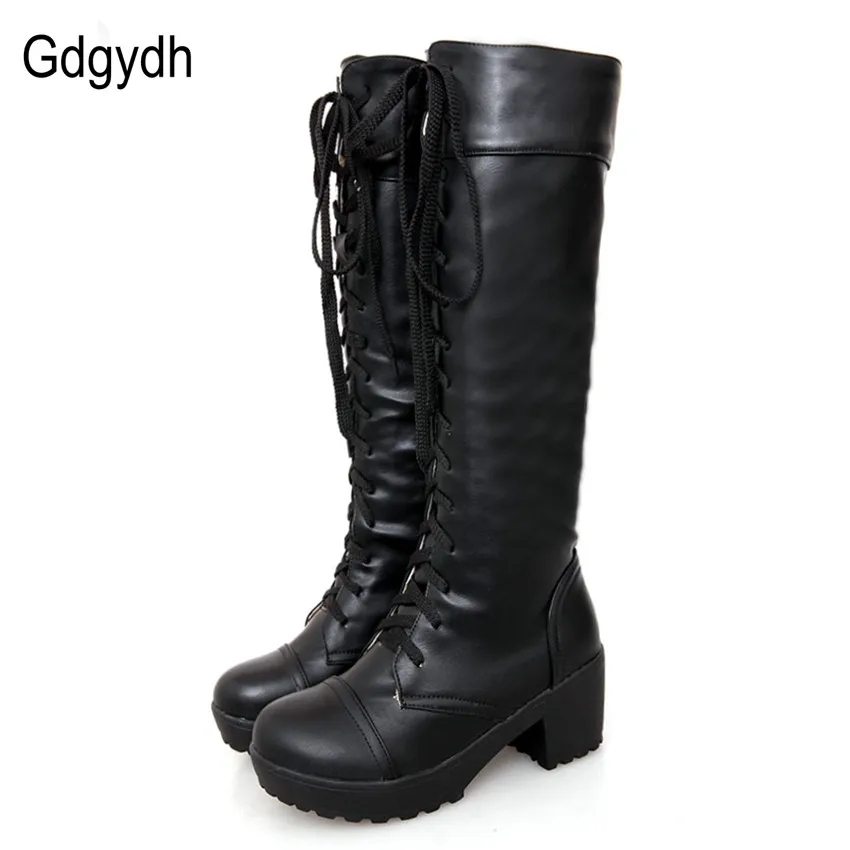 Acheter Gdgydh Grande Taille 43 Dentelle Up Genou Haute Bottes Femmes Automne En Cuir souple Mode Blanc Carré Talon Femme Chaussures D hiver Vente Chaude