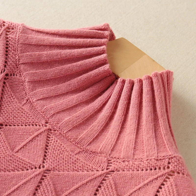 Autumn and winter new loose solid color cashmere sweater female half-high collar pullover knit bottoming shirt Autumn and winter new loose solid color cashmere sweater female half-high collar pullover knit bottoming shirt