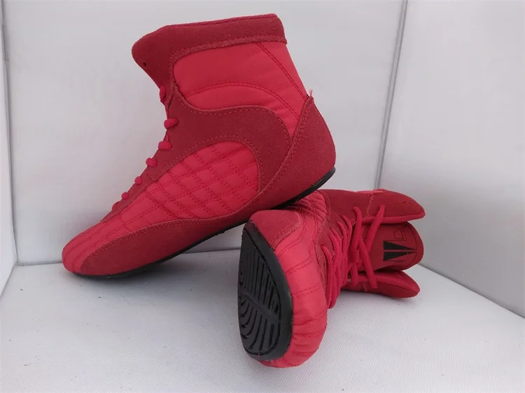 Lucamino Professional leather Men wrestling Gym Shoes Weight Lifting