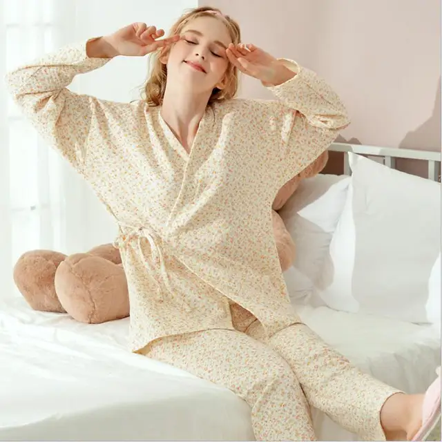 breastfeeding pyjama top