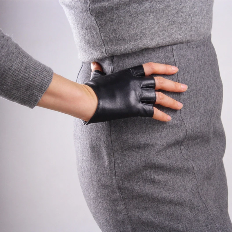 Genuine Leather Pure Sheepskin Black Semi-Finger Fingerless Ultra Short Woman's Gloves Locomotive Style Unlined TB39-1