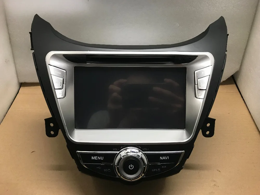 

BYNCG 8" 2din Android 8.0 DVD player FOR hyundai elantr 2011-2013 with 2G RAM Wifi 3G GPS Bluetooth MP3/4 Radio touch screen