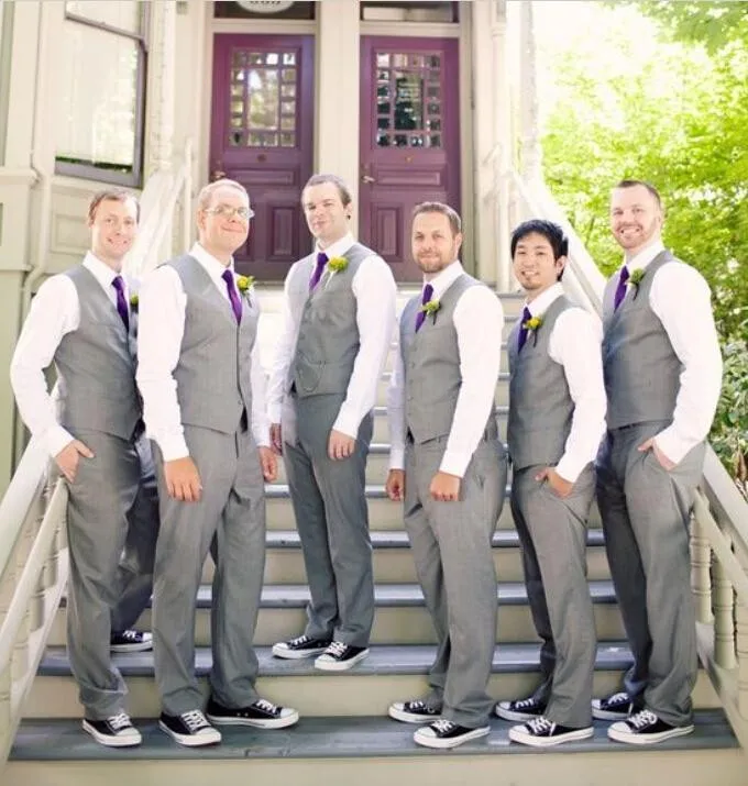 2015 Cheap Slim Tuxedo Groom Tuxedos Groomsmen Suits Handsome Mans Clothing HandsomeTuxedos For Man Groomsmen (Vest+Tie+Pant)