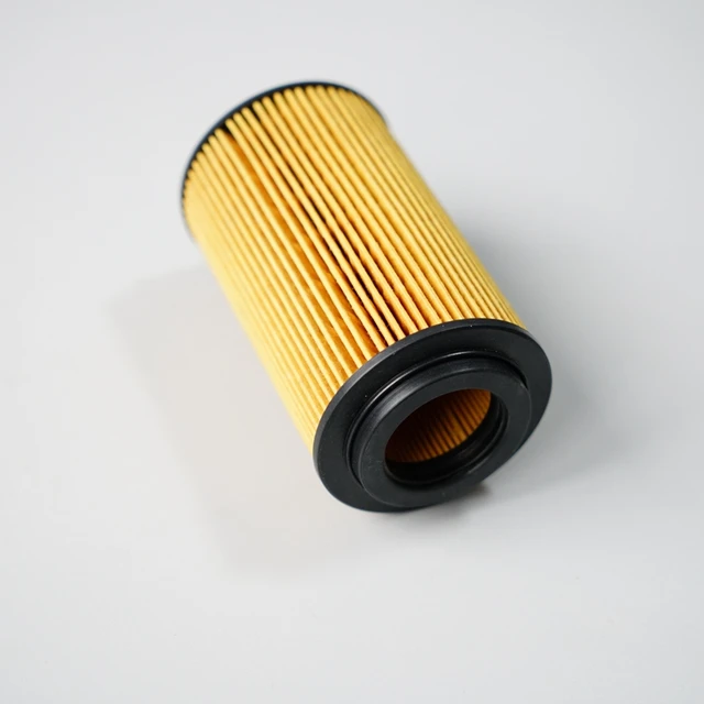 Oil Filter for DODGE CALIBER . JEEP COMPASS / PATRIOT OEM1121840425