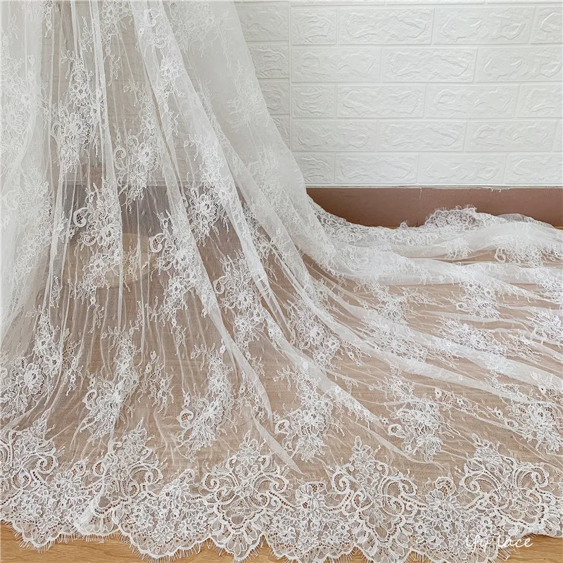 

3 Meters X 1.5 Meter Off white gorgeous wedding dress embroidery borded African Chantilly french lace fabric exquiste Fabric
