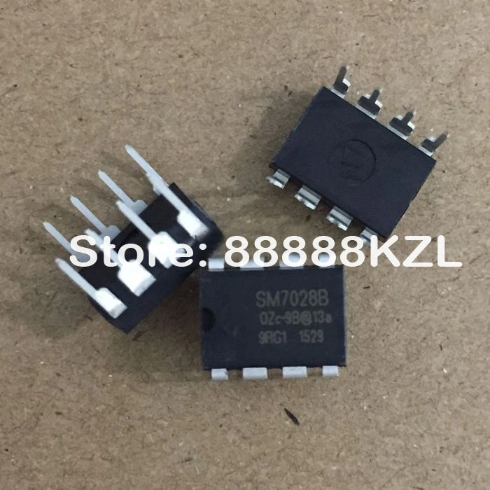 SM7028