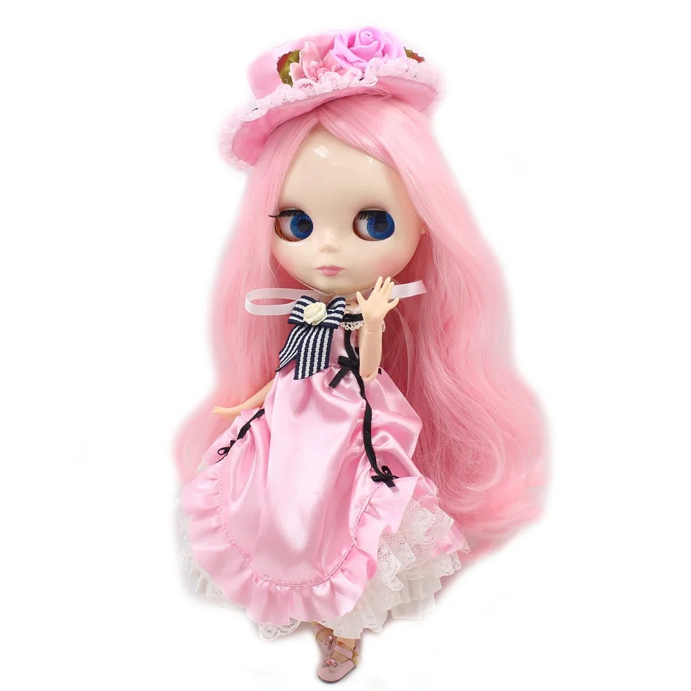blythe doll pink hair