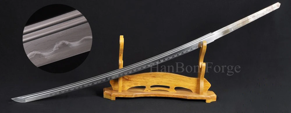 folded clay tempered double-hi blade 009