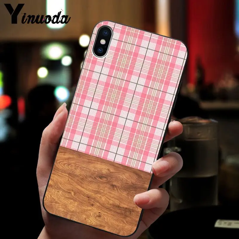 Colorful Lattice Stripes
