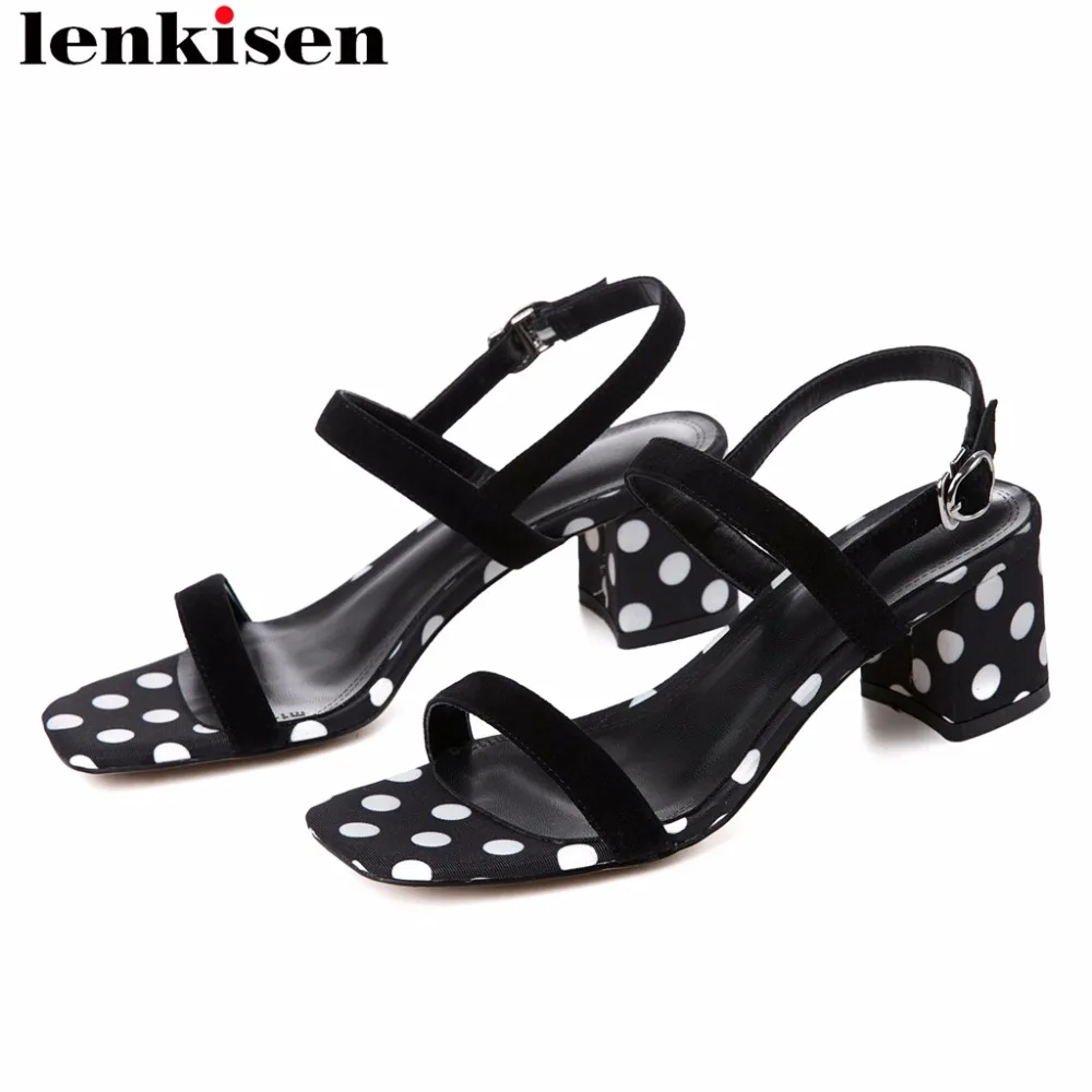 

Lenkisen Hollywood movie stars chunky med heels classic polka dot peep square toe buckle strap elegant dating party sandals L15