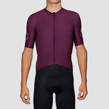 

2019 NEW PRO TEAM LIGHTWEIGHT CYCLING JERSEY High elastic spandex fabric pro race fit free shipping