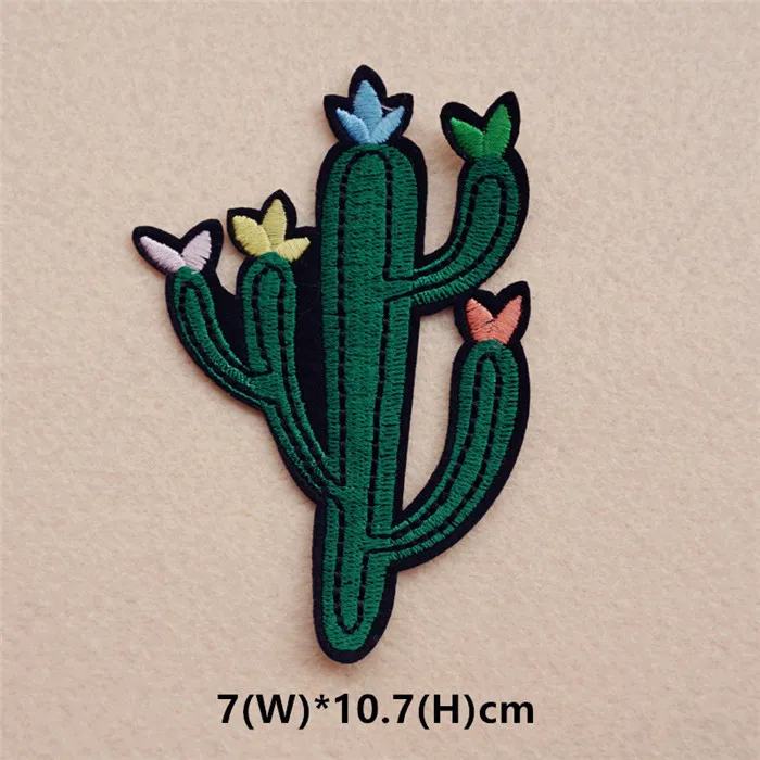 1pcs Mix Cactus Patch for Clothing Iron on Embroidered Sew Applique Cute Patch Fabric Badge Garment DIY Apparel Accessories 121 - Цвет: 1