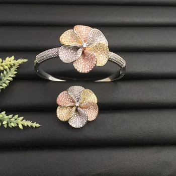 

Lanyika Fashion Jewelry Elegant Vivid Blooming Camellia Micro Plated Party Romantic Bangle With Ring Banquet Daily Best Gift