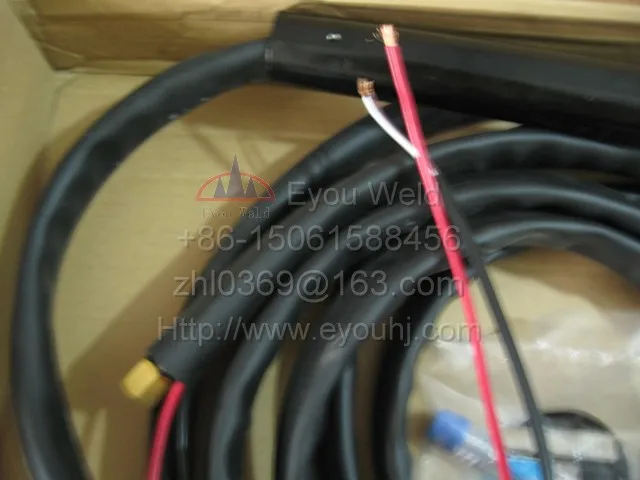 P141_torch_03