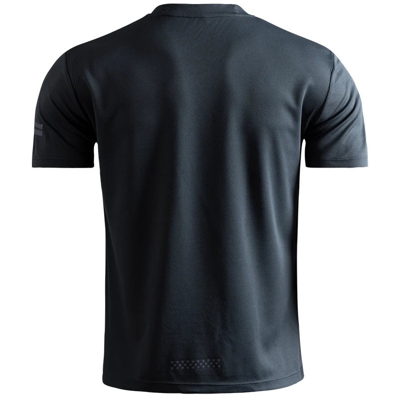 Dostosuj LOGO oddychające koszulki do biegania mężczyźni topy koszulki szybkie suche siłownia z krótkim rękawem T Shirt paski odblaskowe odzież sportowa 4 Dostosuj LOGO oddychające koszulki do biegania mężczyźni topy koszulki szybkie suche siłownia z krótkim rękawem T Shirt paski odblaskowe odzież sportowa 4
