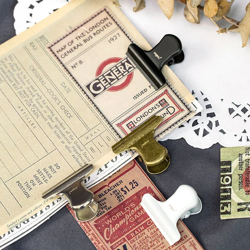 

30mm Vintage Binder Clip Letter Printed Sweet Expression Food Bag Note Clip Creative Metal Clip Lovable Bill Folder Stationery