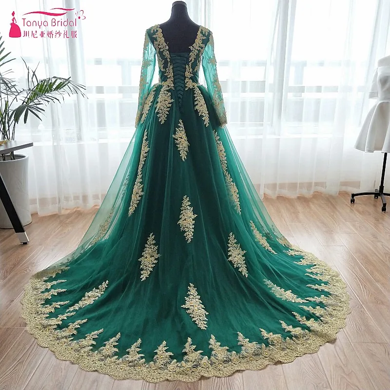 Зеленое свадебное платье с v-образным вырезом и длинными рукавами, с золотой кружевной аппликацией, со шнуровкой на спине, ТРАПЕЦИЕВИДНОЕ, со шлейфом, мусульманские свадебные платья DQG038