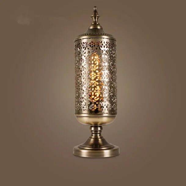 

American Creative Retro Decorative Table Lamp Bedroom Industrial Vintage Iron Art Office Study Table Light Free Shipping