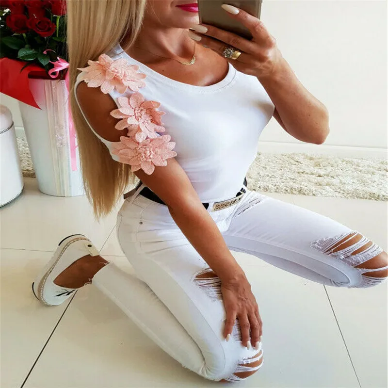 

Women Summer New Short Sleeve 3 D Floral Patchwork Hollow Out O Neck Tee Loose T Shirts Fashion Ladies Summer Casual Tops Shirts
