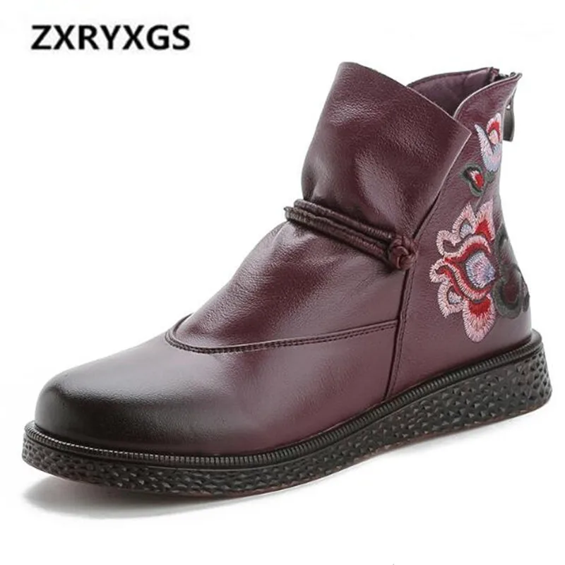 

2018 New Autumn and Winter Retro Embroidery Cowhide Leather Boots Women Shoes Non-slip Comfort Warm Ankle Boots Flat Shoes Woman