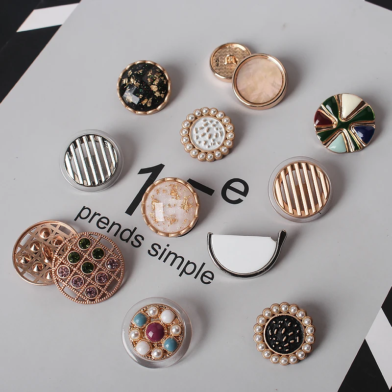 

1lot=5pcs golden High-end round clothes Suit metal Buttons decorate Sewing for Gift Crafts Handwork Clothing