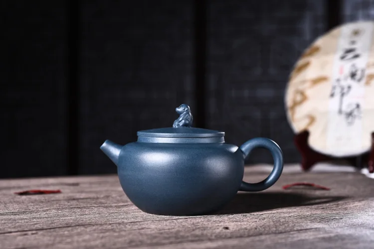 Фиолетовая глина yixing pot Подлинная ручная НЕОБРАБОТАННАЯ руда azure mud sealed Houhu Kungfu чайник и чайный сервиз