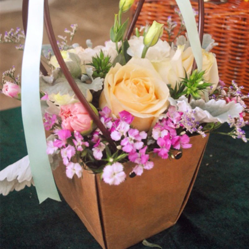 Крафт-Бумажные пакеты Цветочная коробка с ручкой водостойкий букет флорист подарочная упаковочная коробка День Святого Валентина розы коробки вечерние украшения
