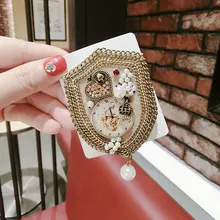 Nova marca grande outono inverno tendências broches artesanais estilo moda pérola elementos centrados crânio coroa broche colar pino mulher
